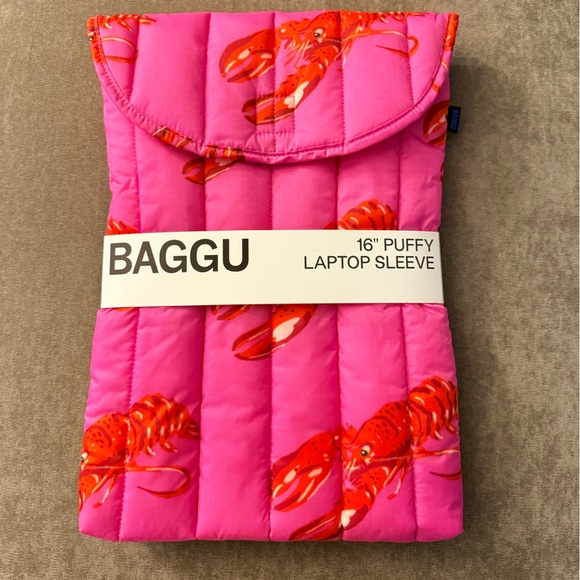 BAGGU Pink and Red Lobster Laptop Sleeve - Picture 1 of 3